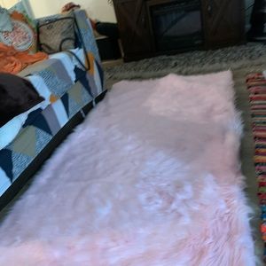 Rug- Faux Fur